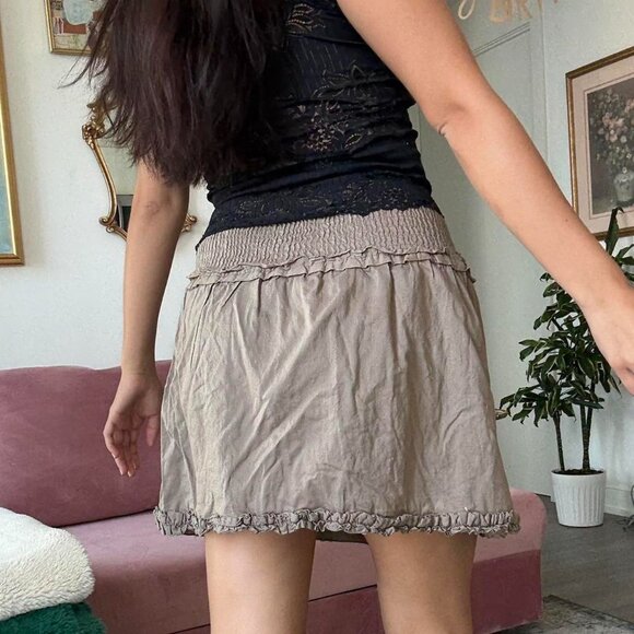 Green Khaki Mini Skirt - Picture 3 of 5